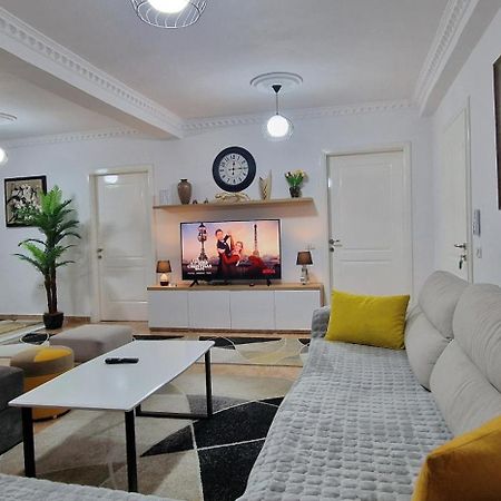 Daily Rent Apartment City Center Elbasan 6 Luaran gambar