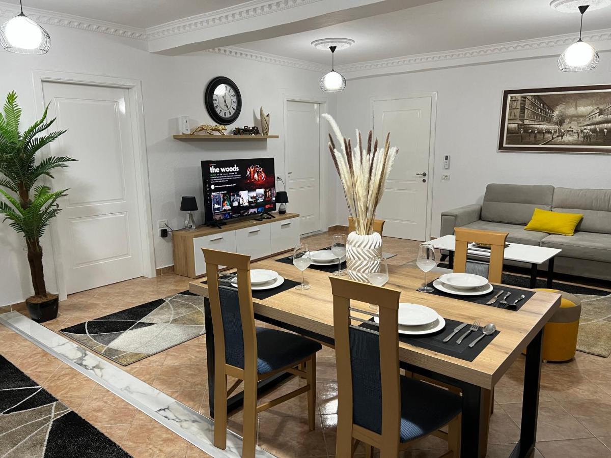 Daily Rent Apartment City Center Elbasan 6 Luaran gambar