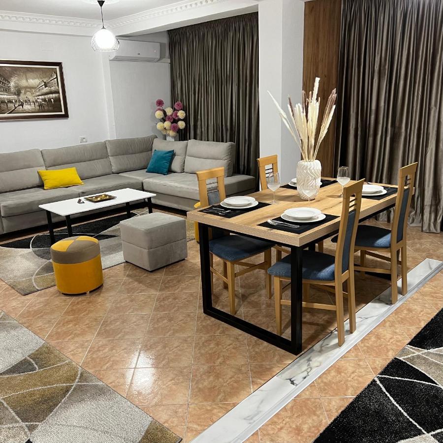 Daily Rent Apartment City Center Elbasan 6 Luaran gambar