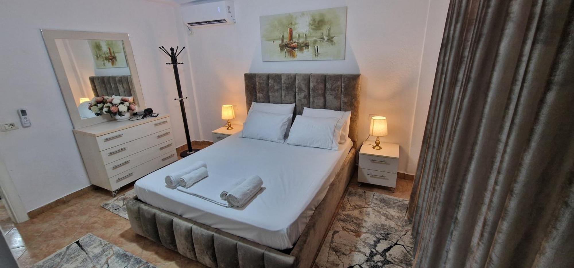 Daily Rent Apartment City Center Elbasan 6 Luaran gambar